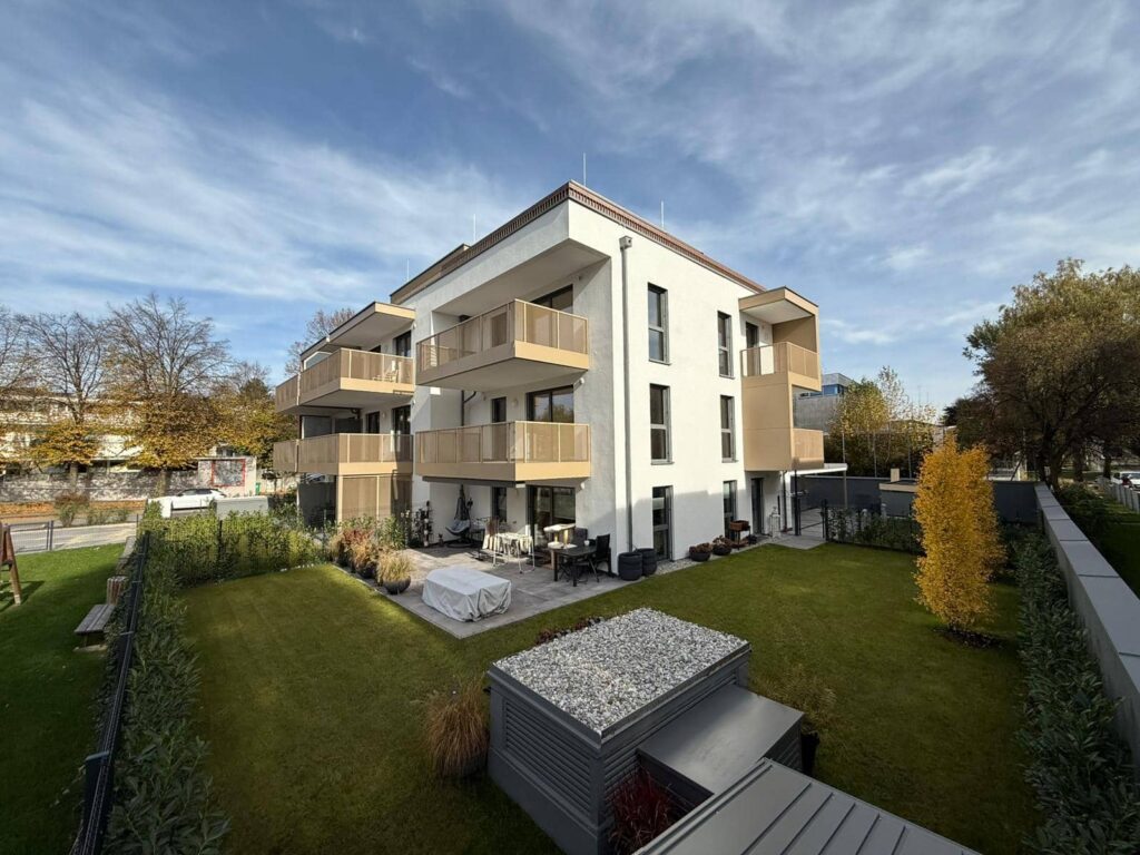 PHOTO-2025-10-21-11-37-52